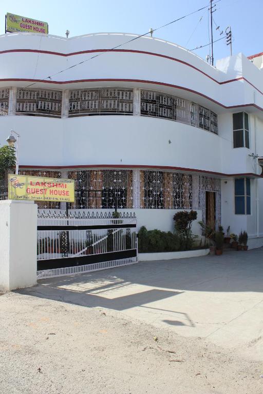 Lakshmi Guest House Dehradun Exterior photo